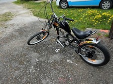 Chopperfahrrad mit Motor