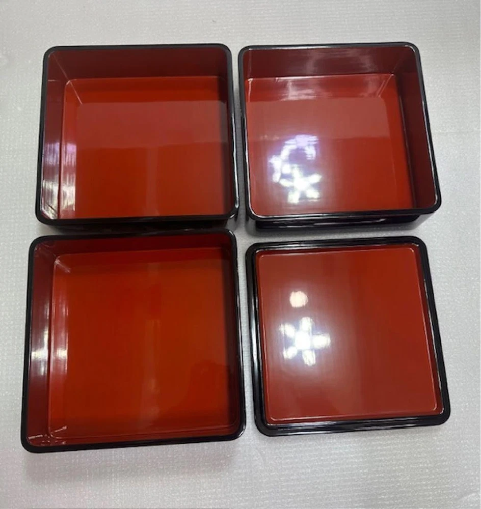 Jubako Bento Box Japanese 1 Echizen lacquer wooden three tiers black background
