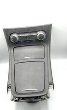 Mercedes B-Klasse W246 Mittelkonsole Staufach Aschenbecher A2468601010 Klima Mercedes B-Klasse W246 Mittelkonsole Staufach Aschenbecher A2468601010 Klima