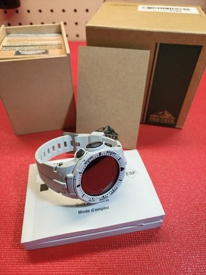 Casio PRO TREK PRG-300 Triple Sensor Solar Digital 100m White Resin w/Box