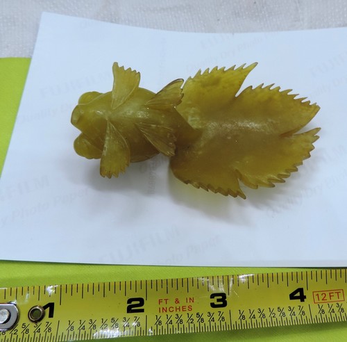 Vintage Hand Carved Green Jade Asian Fish Figure Art Sculpture Koi Fighting Gold - Picture 7 of 7