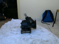 Pompe direction assistée Peugeot 405