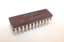 Sinetics 9-Bit Comparator IC, 100166F, RARE Ceramic UK STOCK x2pcs