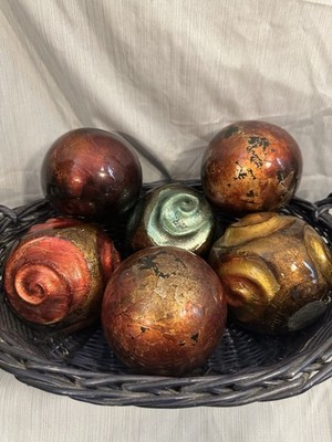 Set of 6 Decorative spheres with Metallic and Distressed finishes