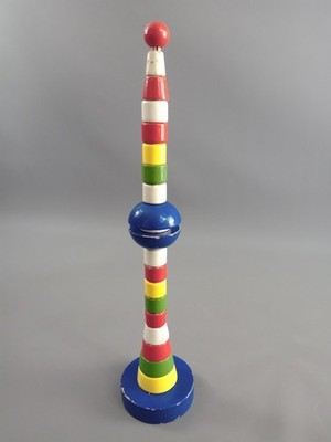 ALTES Stapelspiel Form ''Fernsehturm'' HOLZ Steckspielzeug Sortierspiel  H=37cm !