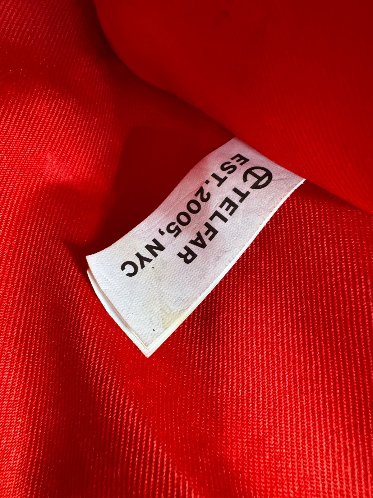 Medium Red authentic Telfar Bag. Used Condition. — image 6