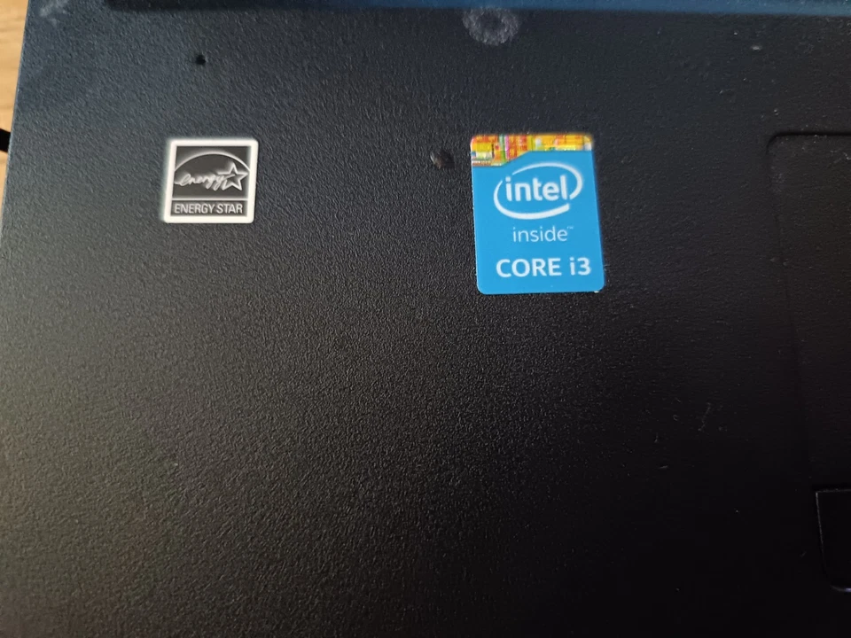 Lenovo IdeaPad 100-15IBD Laptop 15" - i3-5005U 8GB Ram + Charger For Repair - Image 4 of 4