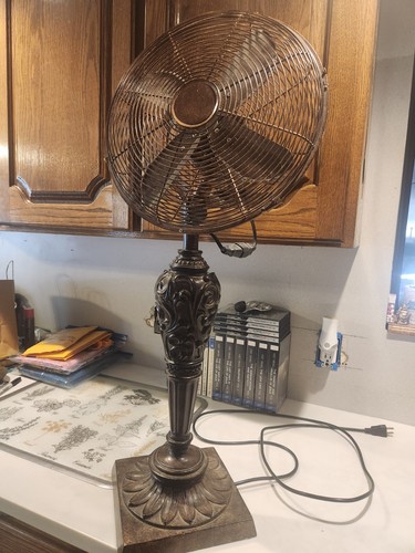 RARE Luckyway Fan DBF-0440 Metal Brown Oscillating Table Fan, 120V 30W