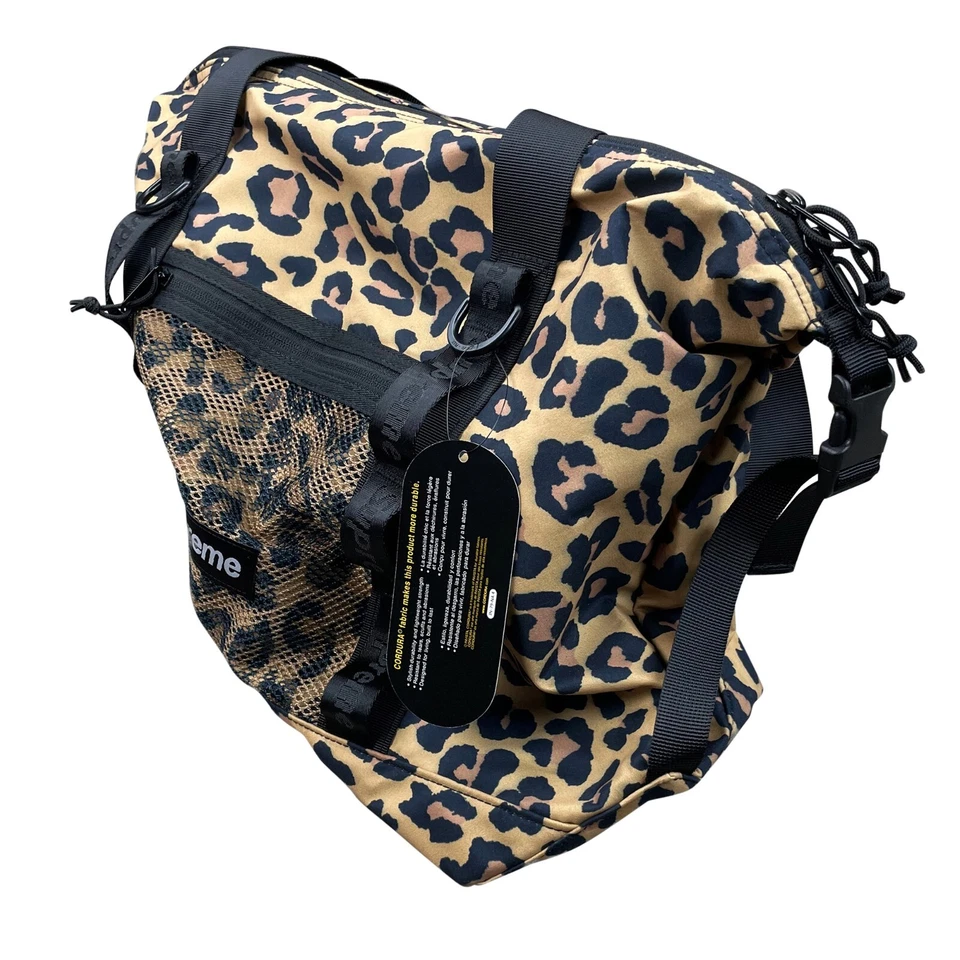 Mini bolso de lona Supreme FW20 leopardo Foto 4 de 4