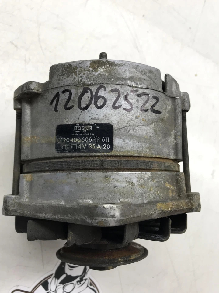 Lichtmaschine Generator Bosch 0120400606 für Mercedes W110 W111 W113 - Image 2 of 3