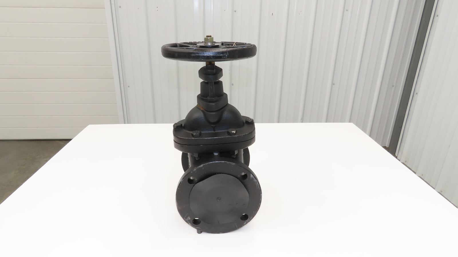 Milwaukee Valve 2882-M 3" Gate Valve 200psi WOG Non-Rising Stem 8" Wheel