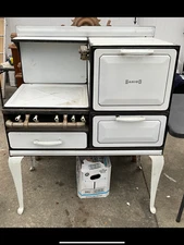 Sanico Antique Stove