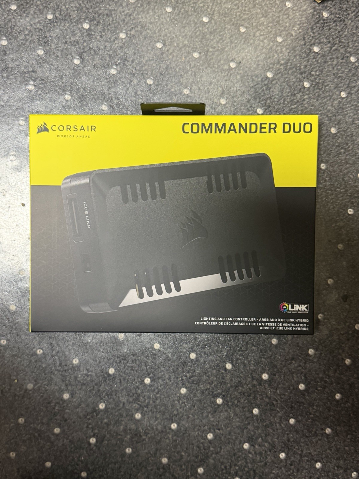 CORSAIR - Commander Duo Lighting and Fan Controller ARGB and iCUE LINK Hybr...