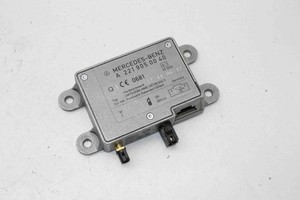 MERCEDES-BENZ S W221 S 350 BlueTec 221.026, 221.126 Antennenverstärker  30260196