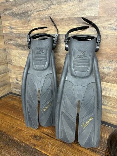 IST Talaria Tauchen Tauchen Schwimmen Split Flossen mit verstellbarem Fersenriemen MEDIUM - Bild 1 von 18