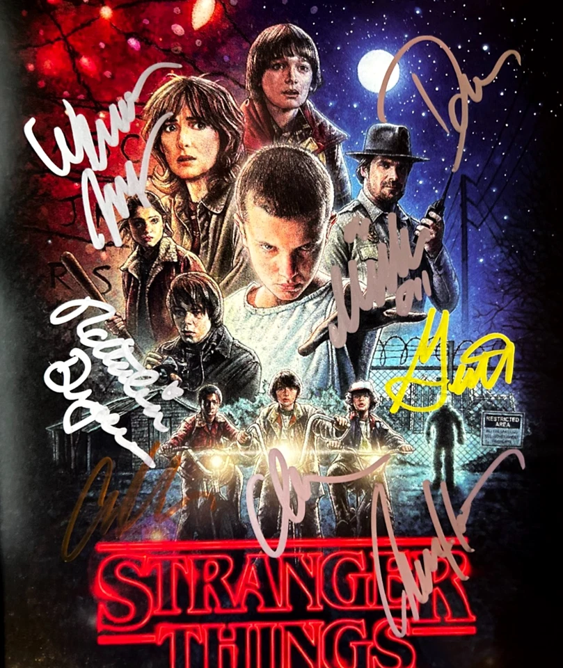 STRANGER THINGS Cast x7 Signed Authentic Original Autograph 8x10 in. Photo w/COA - Image 3 of 4
