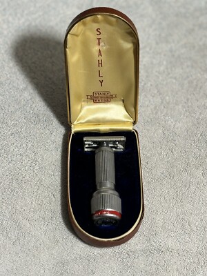 Vintage STAHLY Live Blade Safety Razor Wind Up Vibrating Works