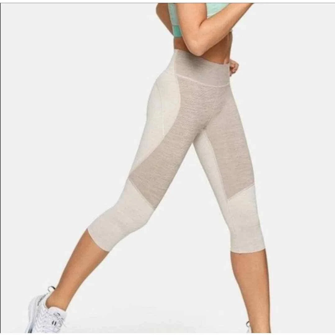 Activewear | Myla leggings in vanilla cream | Lahana - Lahana Swim AU #97 Activewear | Myla leggings in vanilla cream | Lahana - Lahana Swim AU