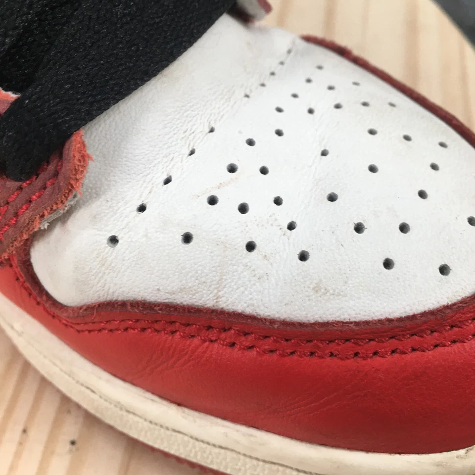 Nike Zapatos Juveniles 4.5 Air Jordan 1 Retro OG x Marvel Zapatilla Roja Alta DV1753-601 Foto 4 de 4