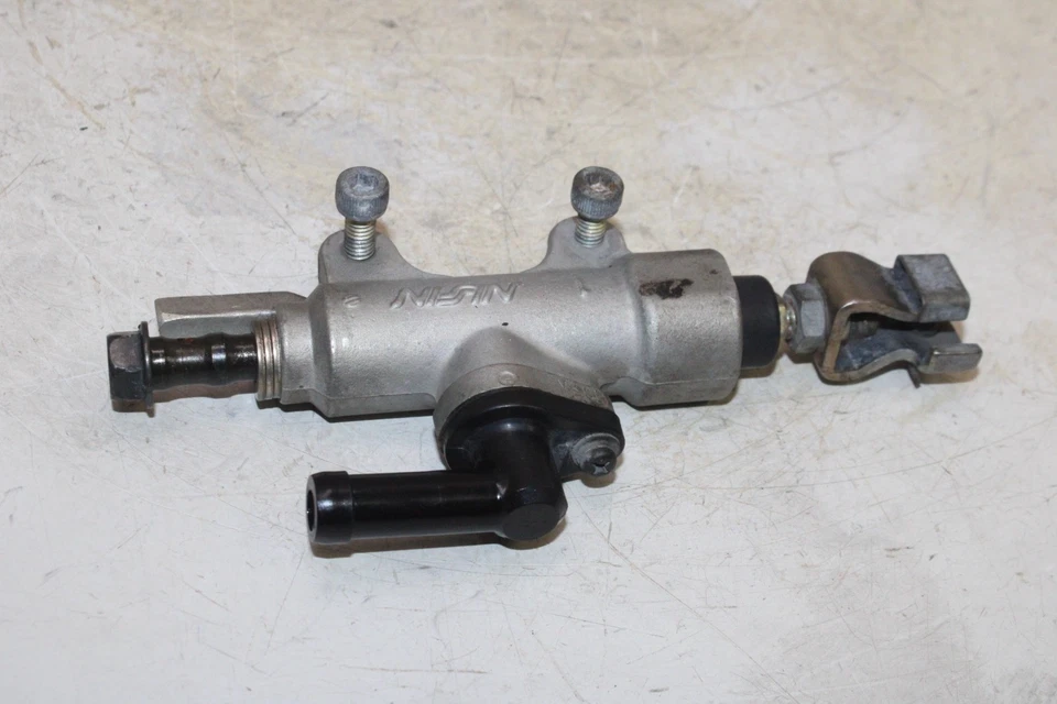 99-03 CILINDRO MAESTRO FRENO TRASERO HONDA CBR1100XX OEM Foto 3 de 4