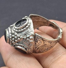 Wonderful Authentic Islamic Ornate Bezel Silver Ring With Hand Craving