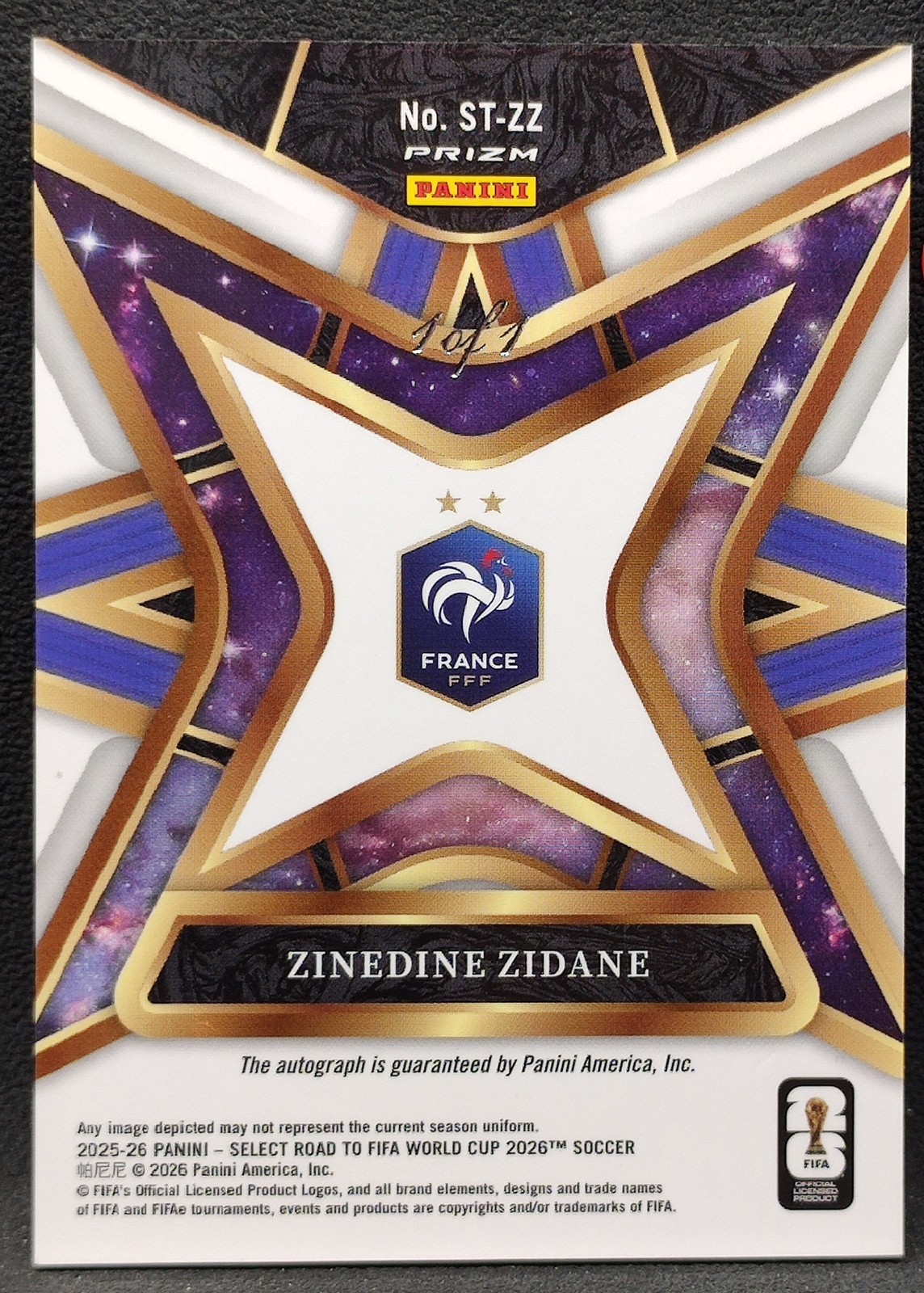 1/1 One of One 2025-26 Panini Select World Cup Zinedine Zidane Auto Stars Black view 2