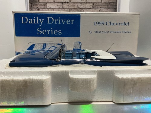 1:24 WEST COAST PRECISION 1959 CHEVROLET IMPALA BLUE LIGHT RASHING