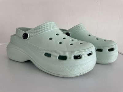 Damen Crocs Classic Bae Sandalen Plateausohle Mintgrün Größe EU 37