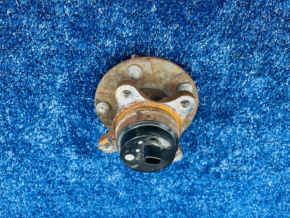 2006–2013 Lexus IS250 IS350 Front Right Wheel Hub Bearing Assembly ABS OEM - Image 3 of 4