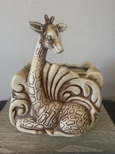 Vintage Shawnee Pottery # 21 Giraffe Planter Ceramic Animal Exotic MCM USA Plant