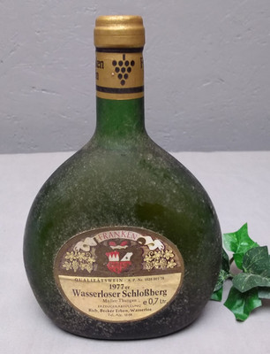 Weinflasche Boxbeutel Kellerfund 1977 Franken Wein Wasserloser Schloß 0,7 W 128