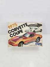 MPC Model 1975 Corvette Coupe Model Kit #1-7505 Vintage 1/25 Open Box