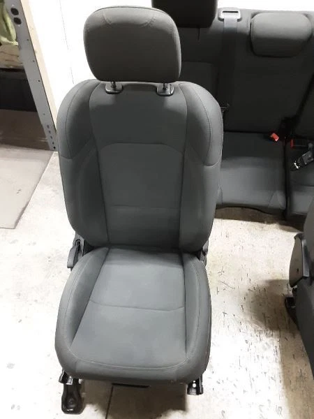 Jeep JL Wrangler OEM 4 puertas delantero trasero juego de asientos de tela térmica 2018-2023 107432 Foto 3 de 4