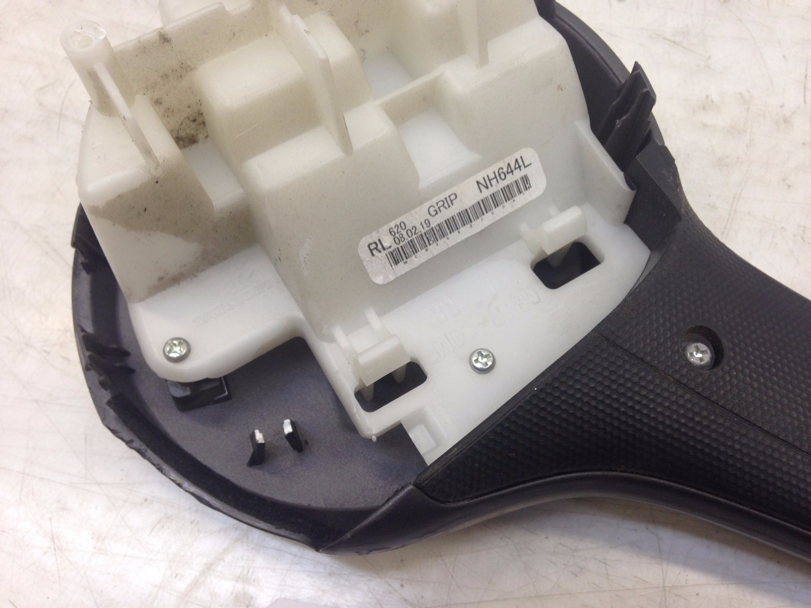 0711 HONDA CRV PASSENGER INTERIOR DOOR HANDLE GRIP OEM eBay