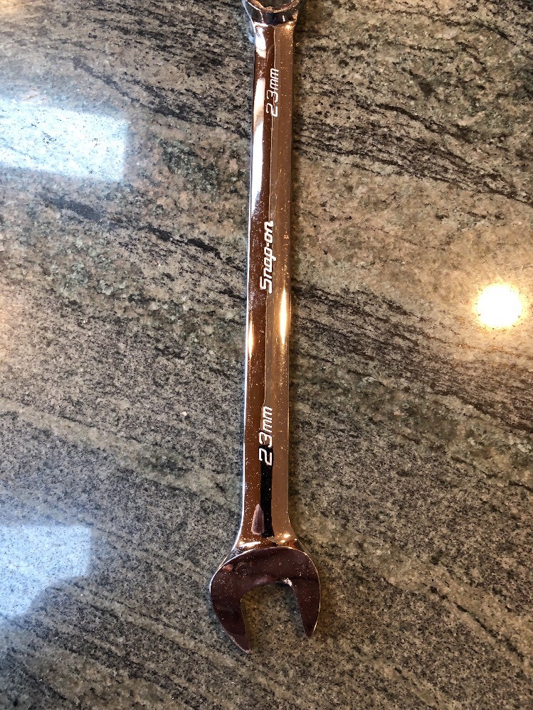 Picture 4 of 6