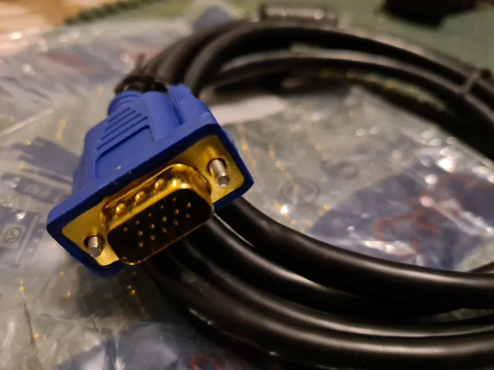 1080P HDTV Male to VGA Male Audio Video Cable For PC Monitor HDTV Projector - Image 4 of 4