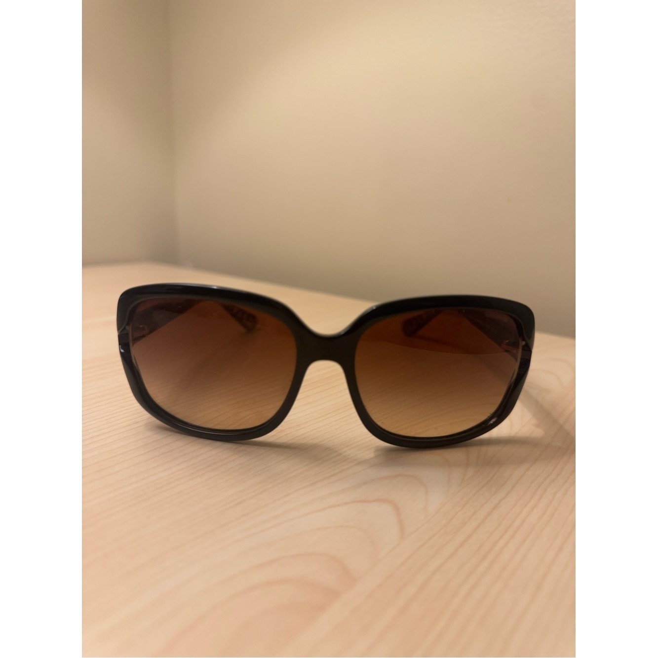 Coach HC8169 Black/Wild Beast Animal Print Sunglasses