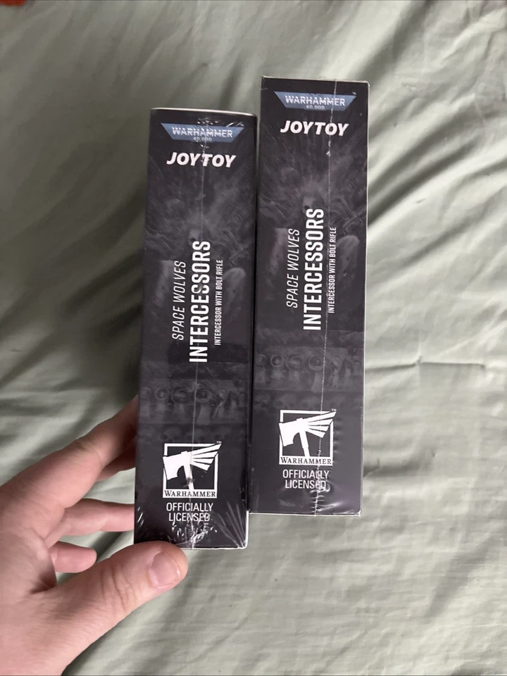 Figura de acción JOYTOY Warhammer 40K 1/18 Space Wolves Intercessors Foto 2 de 3