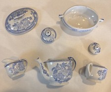 Blue Willow White Miniature Tea Set 22 Pieces Made In Japan Vintage B-B2