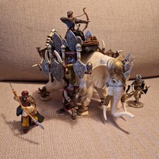 Schleich Kampfelefant 70063 mit Aufsatz & Kämpfern Spielfigur