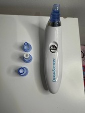 DermaSuction Pore Cleaning Device