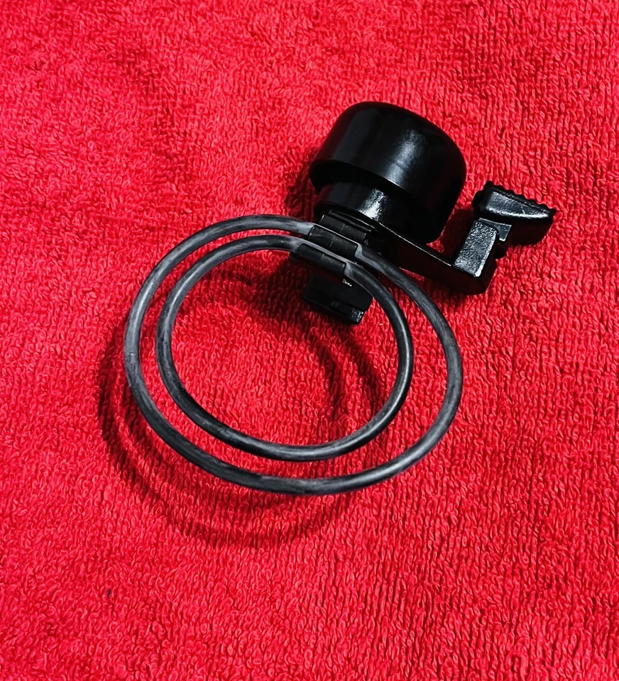 Campana GIGANTE genuina bicicleta bicicleta Flick Ping Bell se adapta a todos los tamaños de manillar  Foto 2 de 4