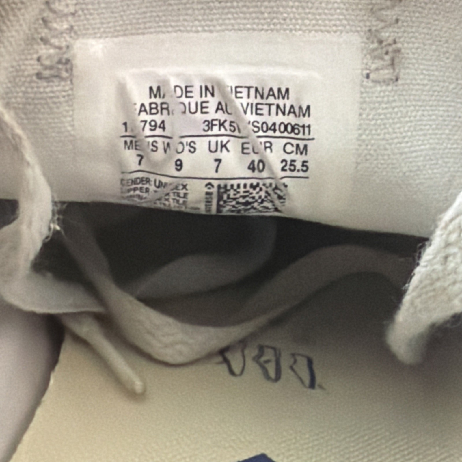 Converse All Star Shoe Womens Size 9 Blue Low Top Canvas Shoe Casual Comfort thumbnail 15