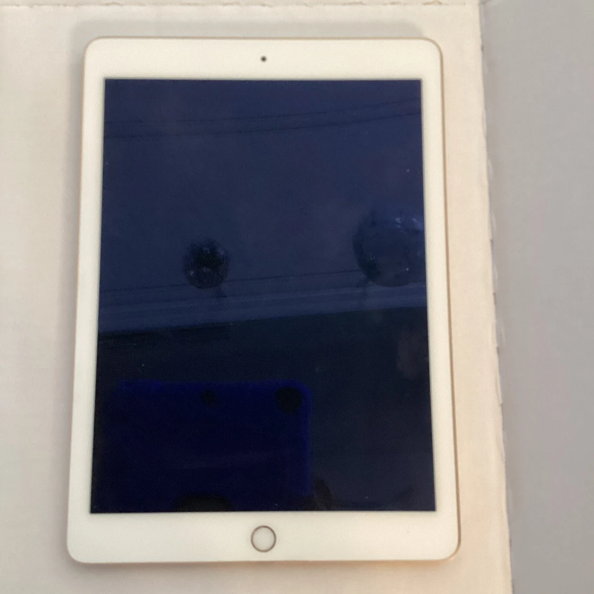 ぱお Apple  pad 第一世代 ホワイト 箱付き 2026年最新】iPad(初代/第1世代)の商品一覧 - Appleの初代タブレットを