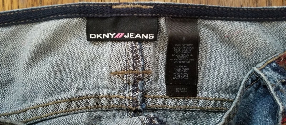 DKNY Hand Painted ZOMBIE Fashionista Jeans Size 5 OOAK TWD