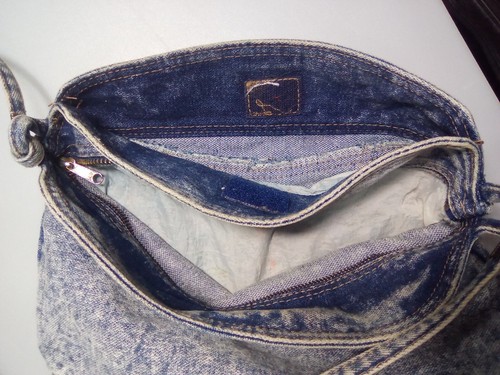 shane denim blue jean bag, blue pink stain, purse, zipper - Picture 14 of 23