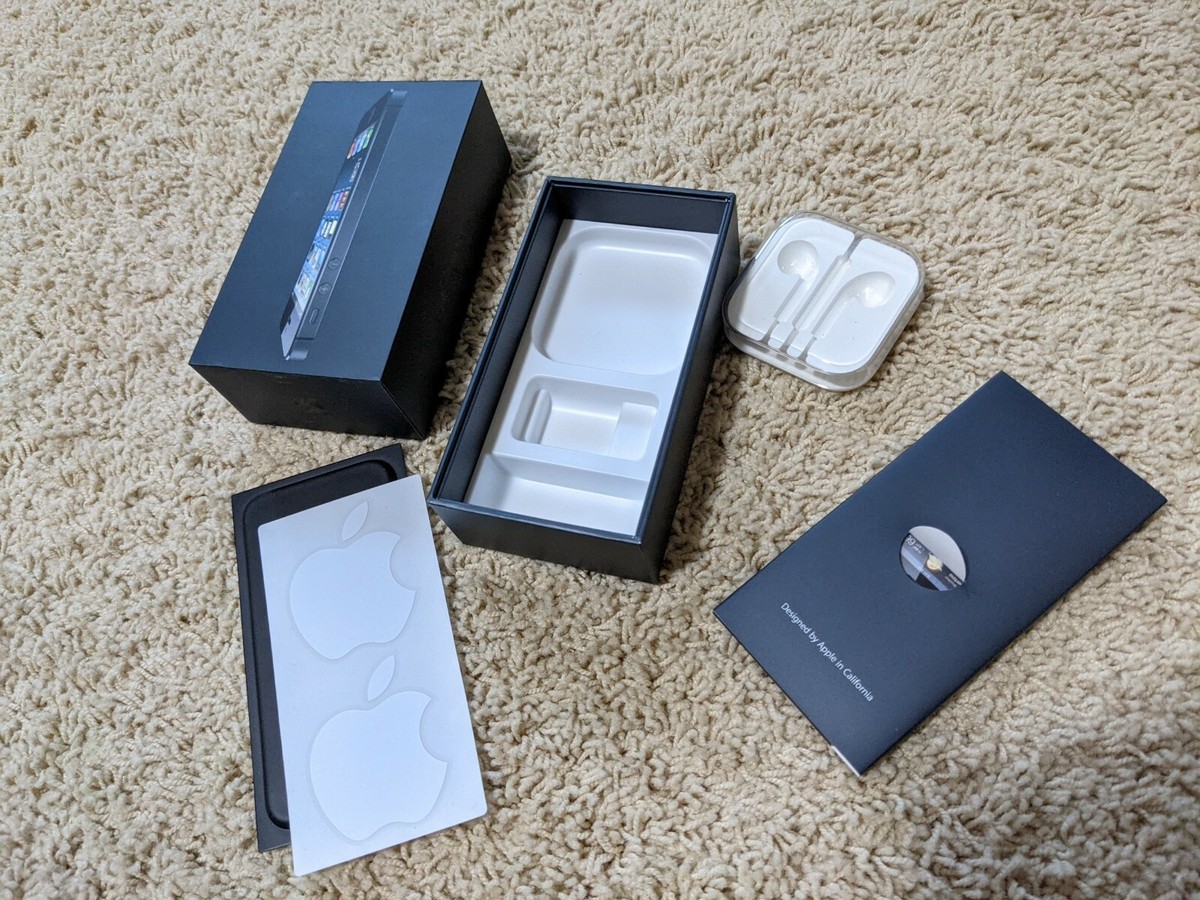 iPHONE 5 BOX ONLY. 32 GB. Black - Complete with Paperwork