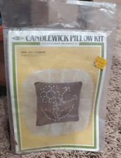 Candlewick Pillow Kit SA09 Fall Flowers 7x7 Finished Sachet