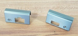 Hinge Cover Scharnier-Abdeckungen L+R aus Notebook Dell Latitude E5440
