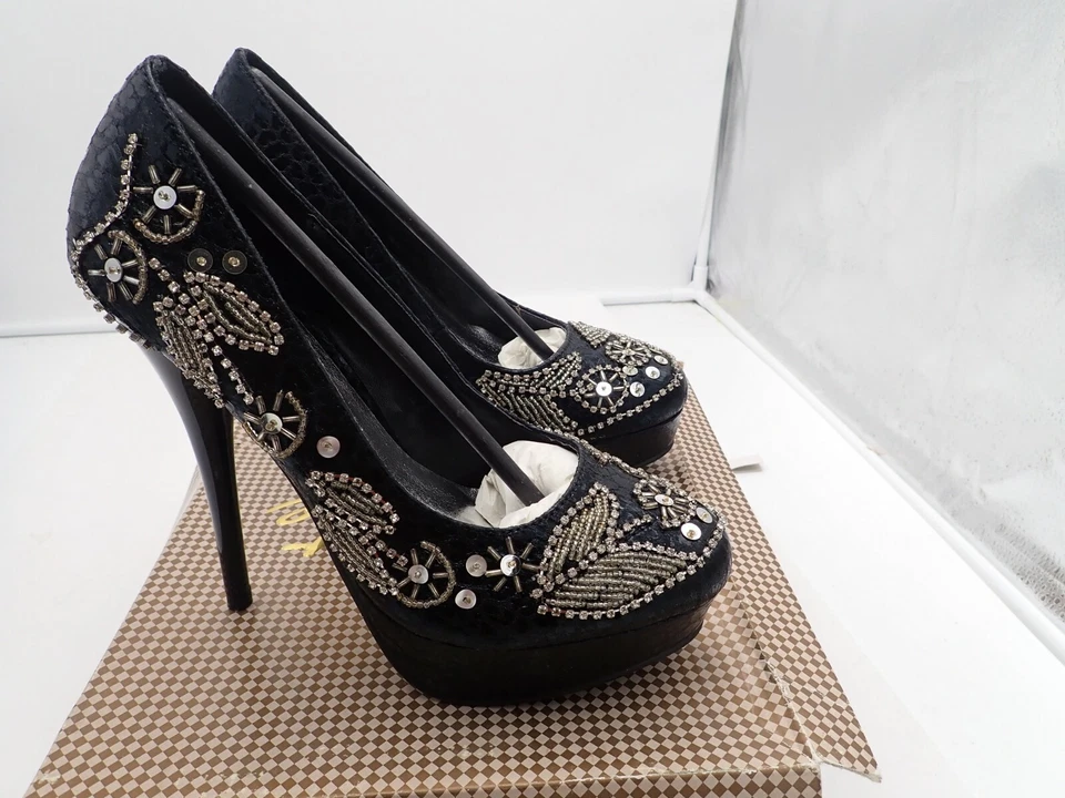 Zapatos de salón de noche Celeste negros metálicos diseño pedrería y cuentas talla 9 M Foto 2 de 4